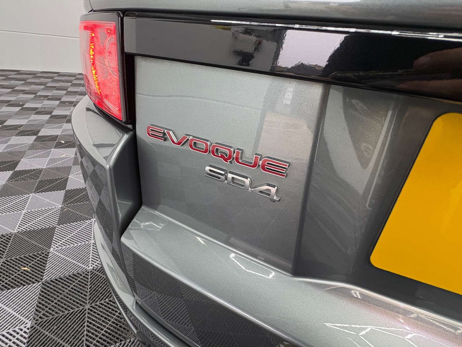 Used Land Rover Range Rover Evoque 2015 for sale - 76969179: Photo 8