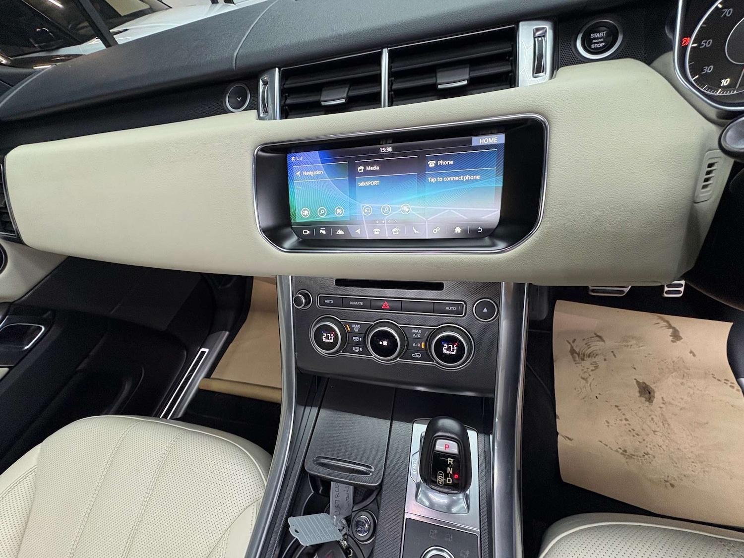 Used Land Rover Range Rover Sport 2017 for sale - 76961778: Photo 28