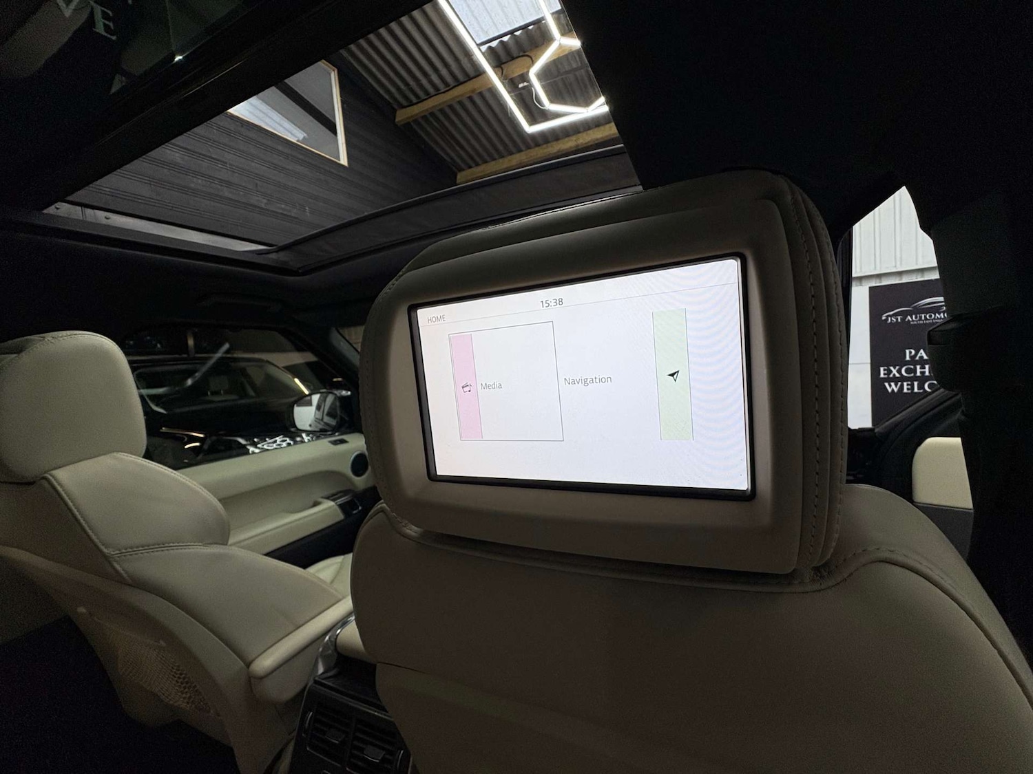 Used Land Rover Range Rover Sport 2017 for sale - 76961778: Photo 34