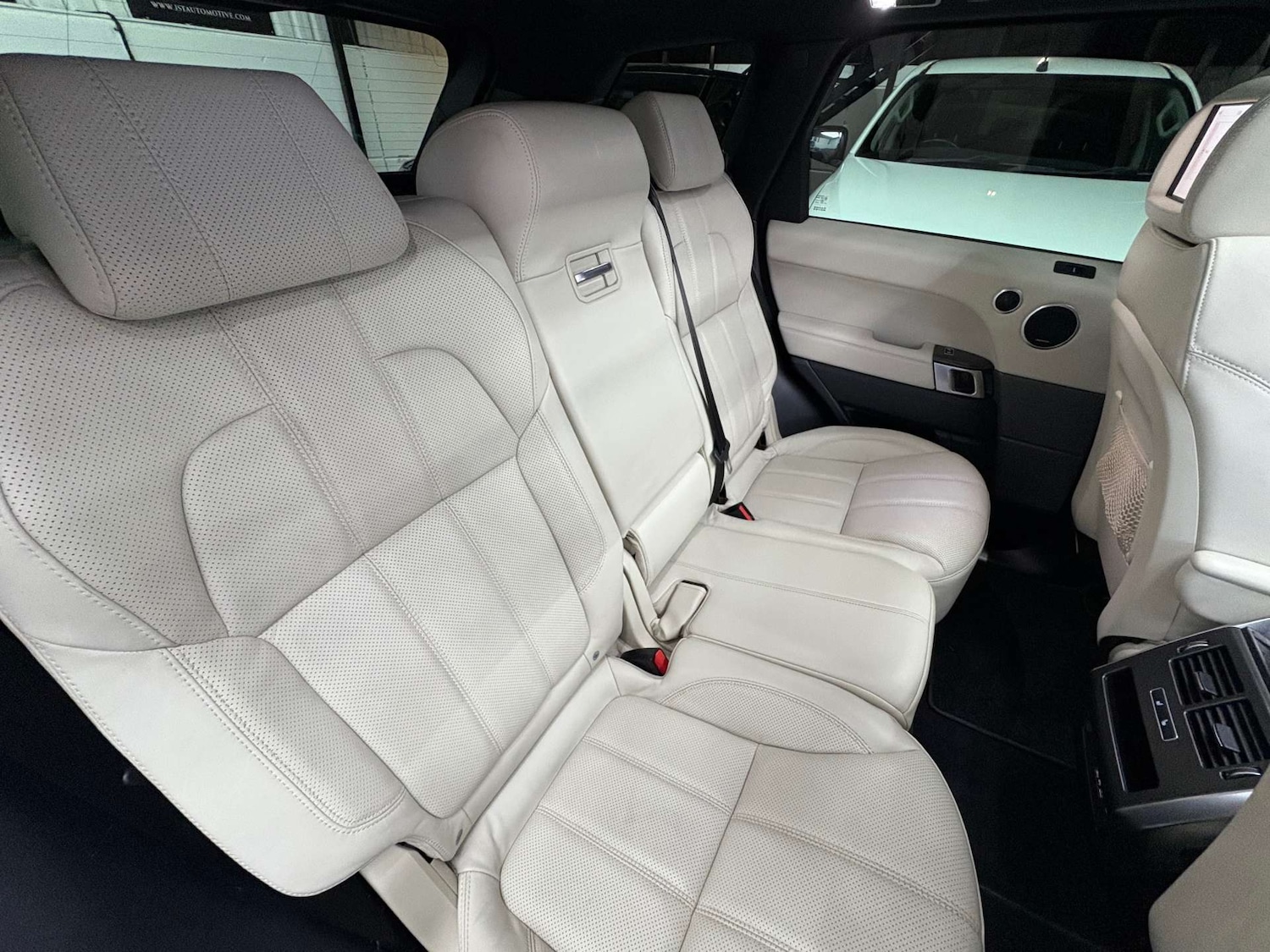 Used Land Rover Range Rover Sport 2017 for sale - 76961778: Photo 40