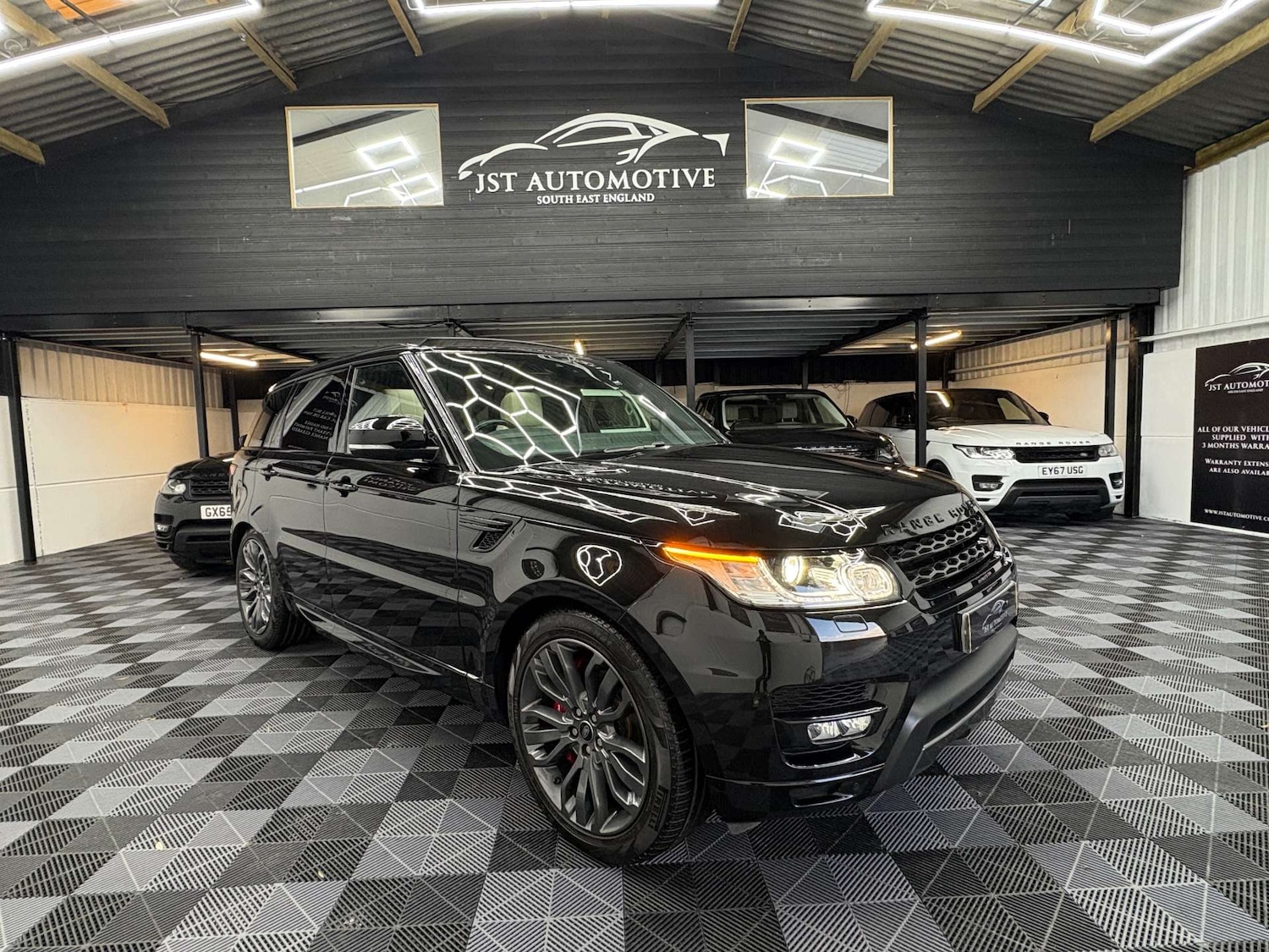 Used Land Rover Range Rover Sport 2017 for sale - 76961778: Photo 8