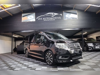 Used Honda Stepwagon 2013 for sale - 79167219: Photo
