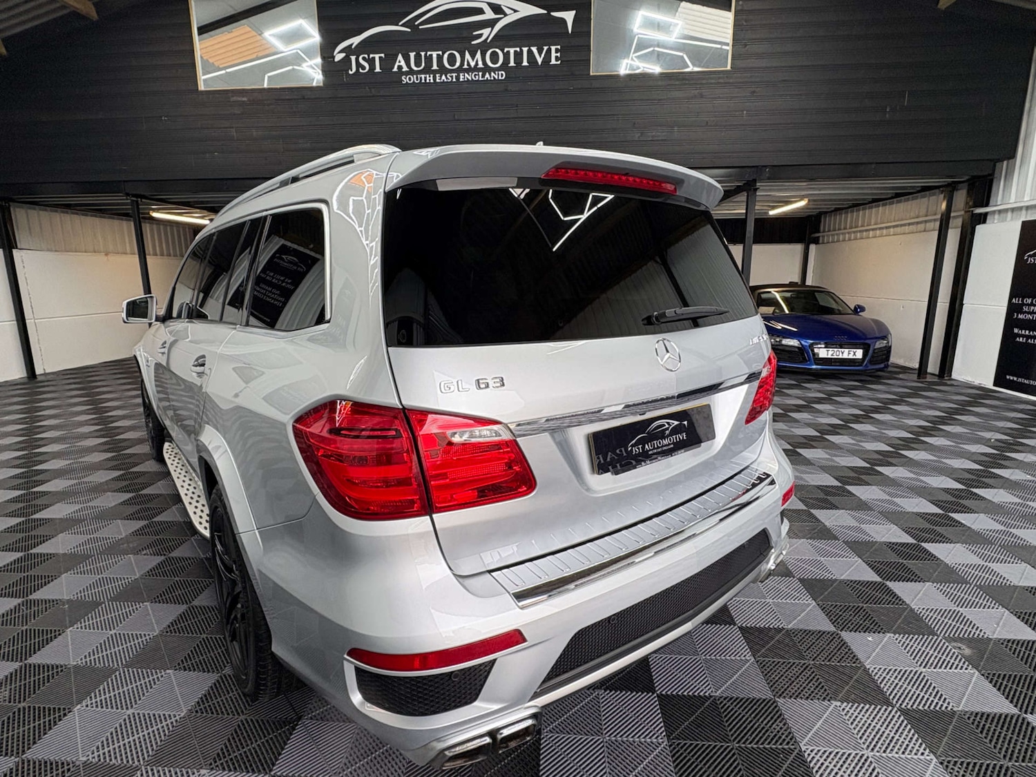 Used Mercedes-Benz GL Class 2014 for sale - 77168098: Photo 10