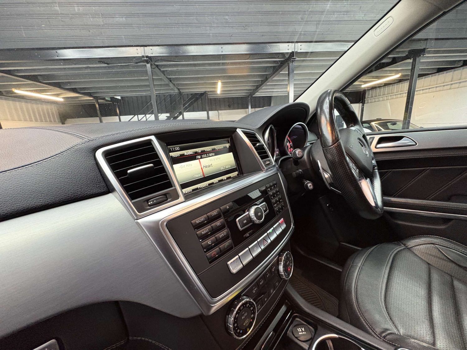 Used Mercedes-Benz GL Class 2014 for sale - 77168098: Photo 15