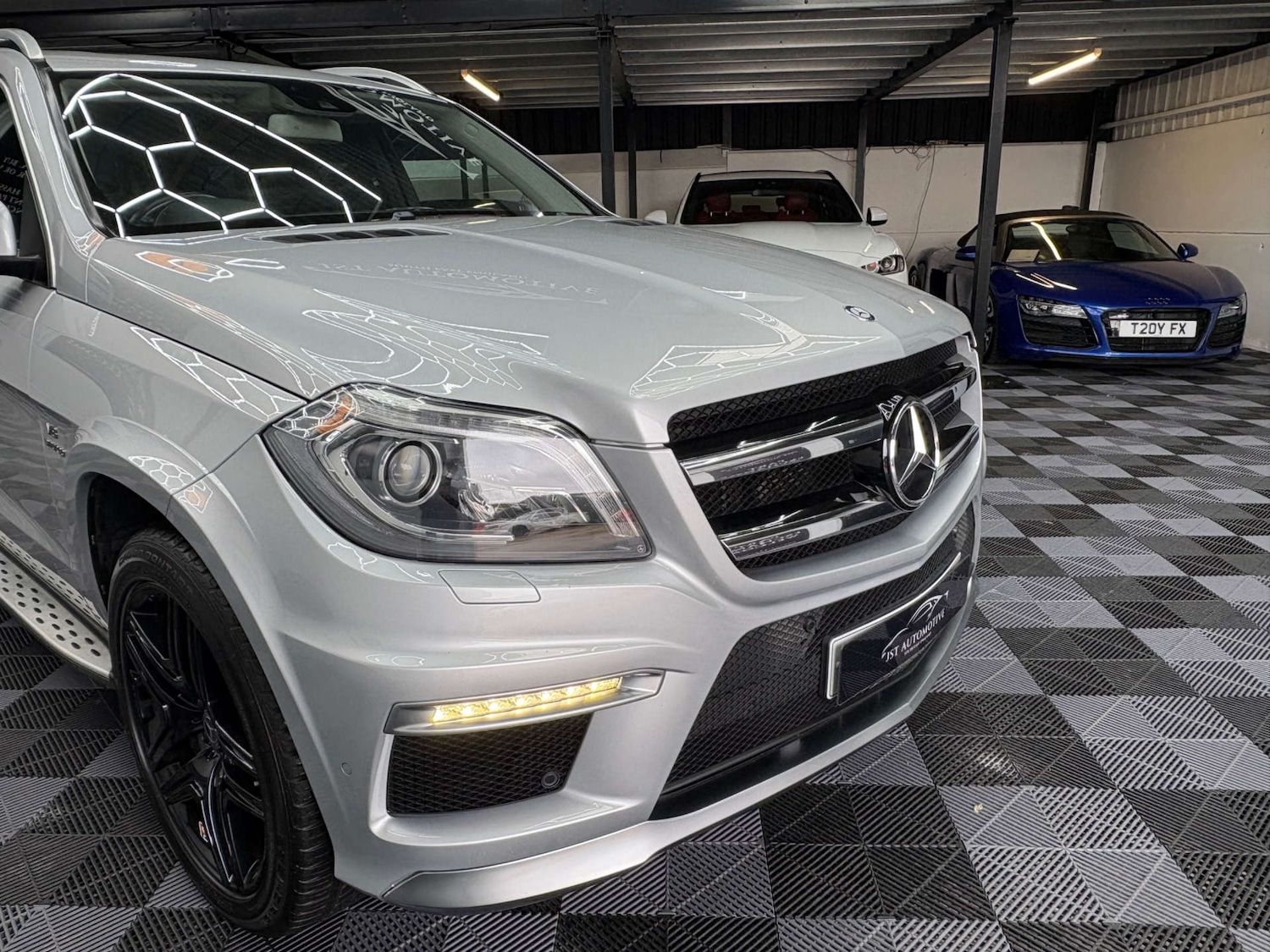 Used Mercedes-Benz GL Class 2014 for sale - 77168098: Photo 4