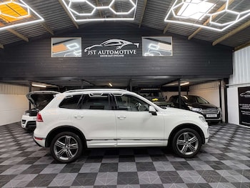 Used Volkswagen Touareg 2016 for sale - 77688253: Photo