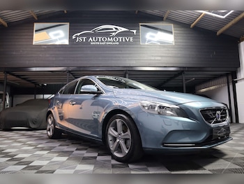 Used Volvo V40 2013 for sale - 78793888: Photo
