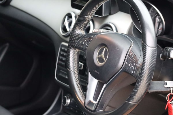 Used Mercedes-Benz GLA 2015 for sale - 76304380: Photo 15