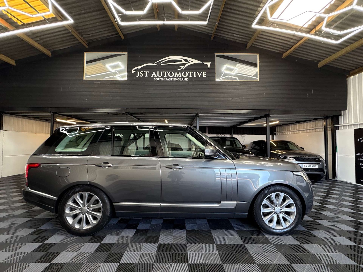 Used Land Rover Range Rover 2017 for sale - 77224786: Photo 12