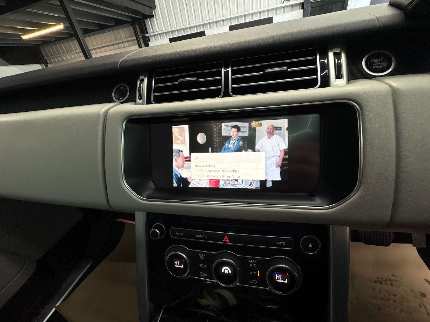 Used Land Rover Range Rover 2017 for sale - 77224786: Photo 39