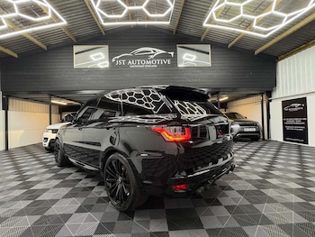 Used Land Rover Range Rover Sport 2017 for sale - 77172430: Photo