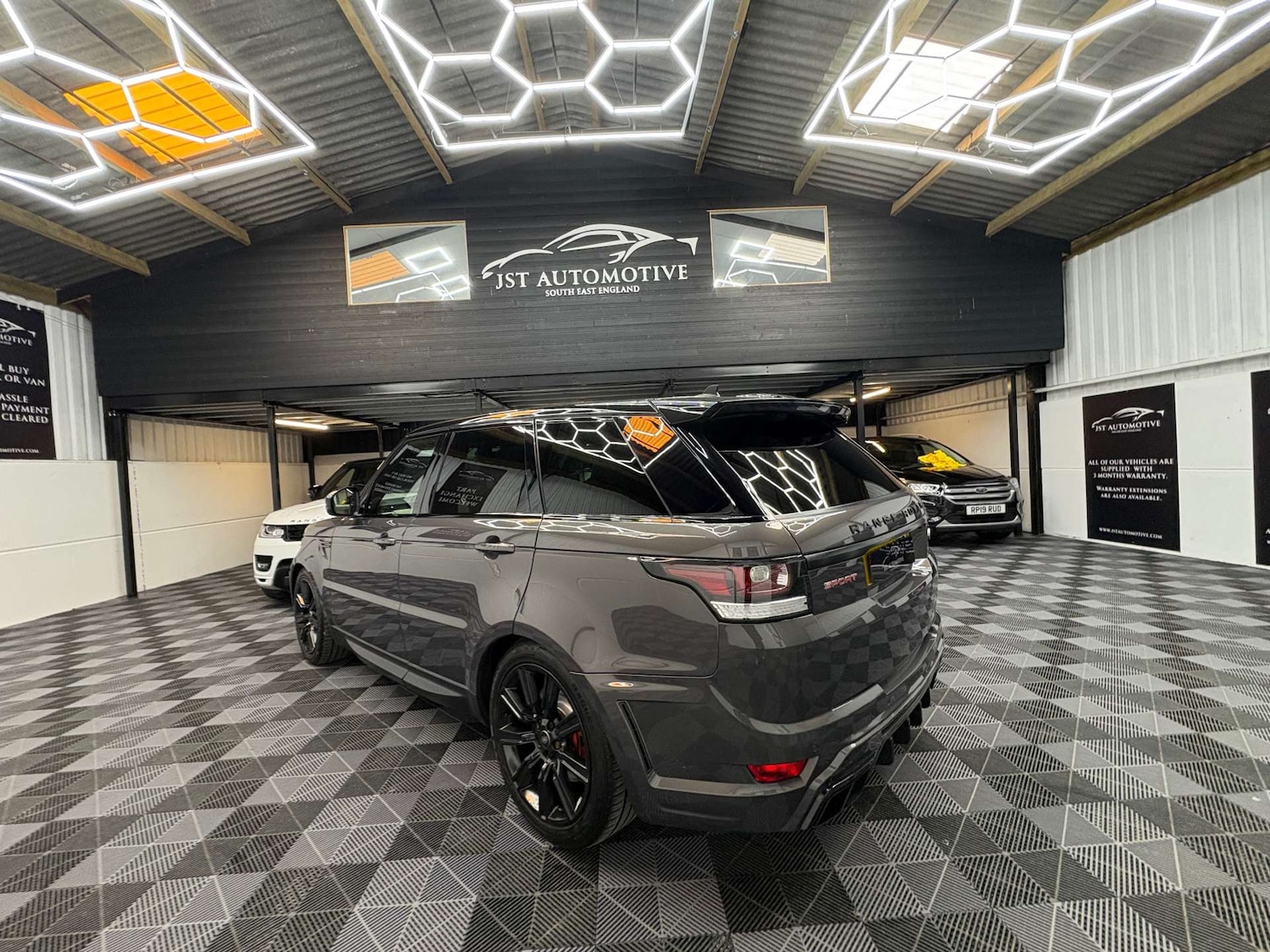 Used Land Rover Range Rover Sport 2016 for sale - 77581121: Photo 12