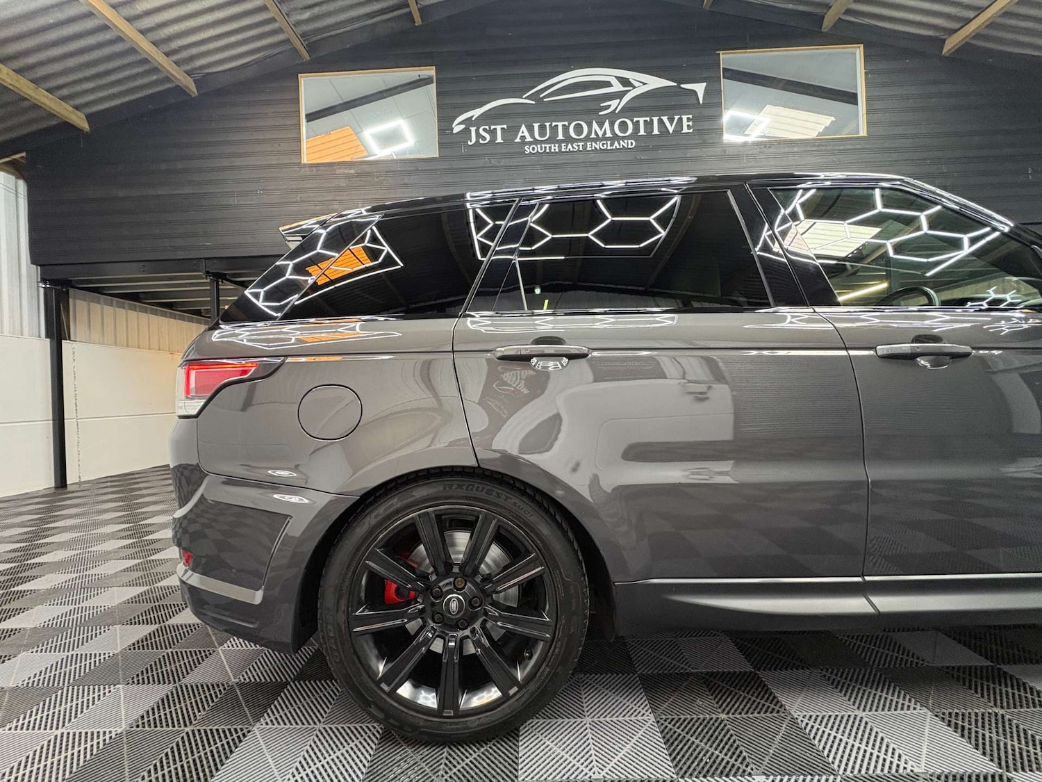 Used Land Rover Range Rover Sport 2016 for sale - 77581121: Photo 14