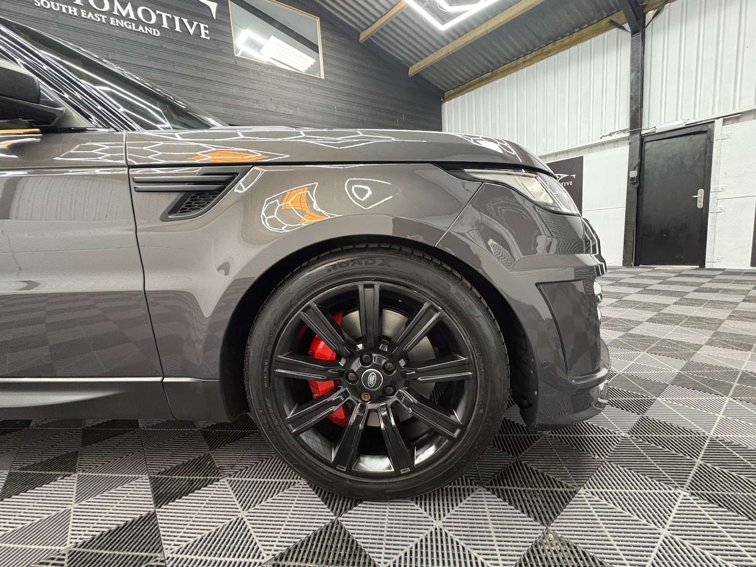 Used Land Rover Range Rover Sport 2016 for sale - 77581121: Photo 15