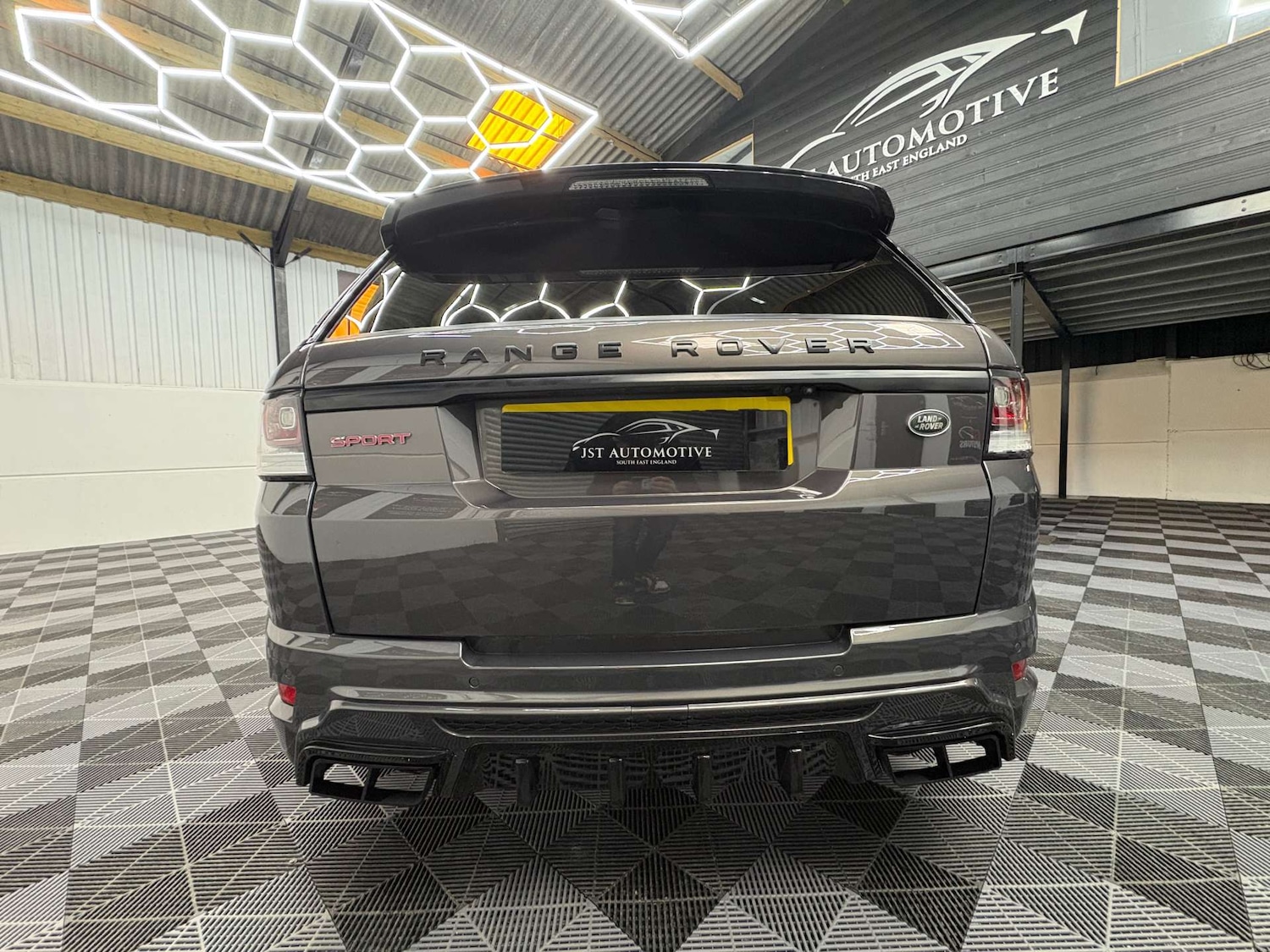 Used Land Rover Range Rover Sport 2016 for sale - 77581121: Photo 17