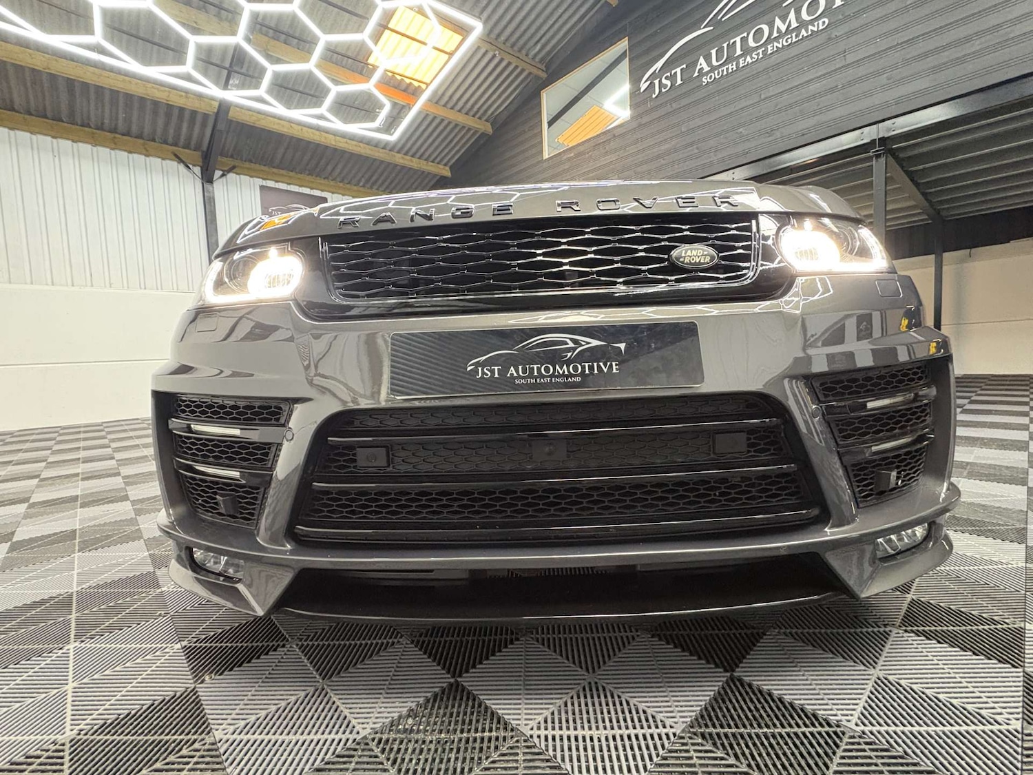 Used Land Rover Range Rover Sport 2016 for sale - 77581121: Photo 7