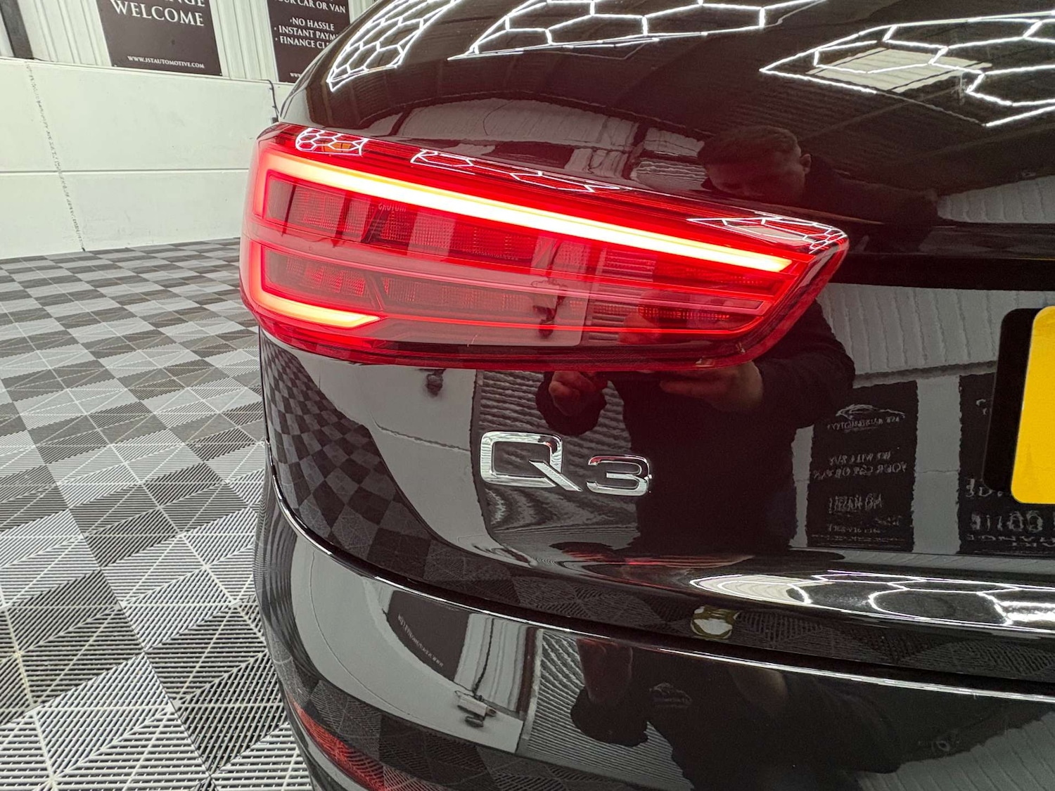 Used Audi Q3 2016 for sale - 77850590: Photo 15