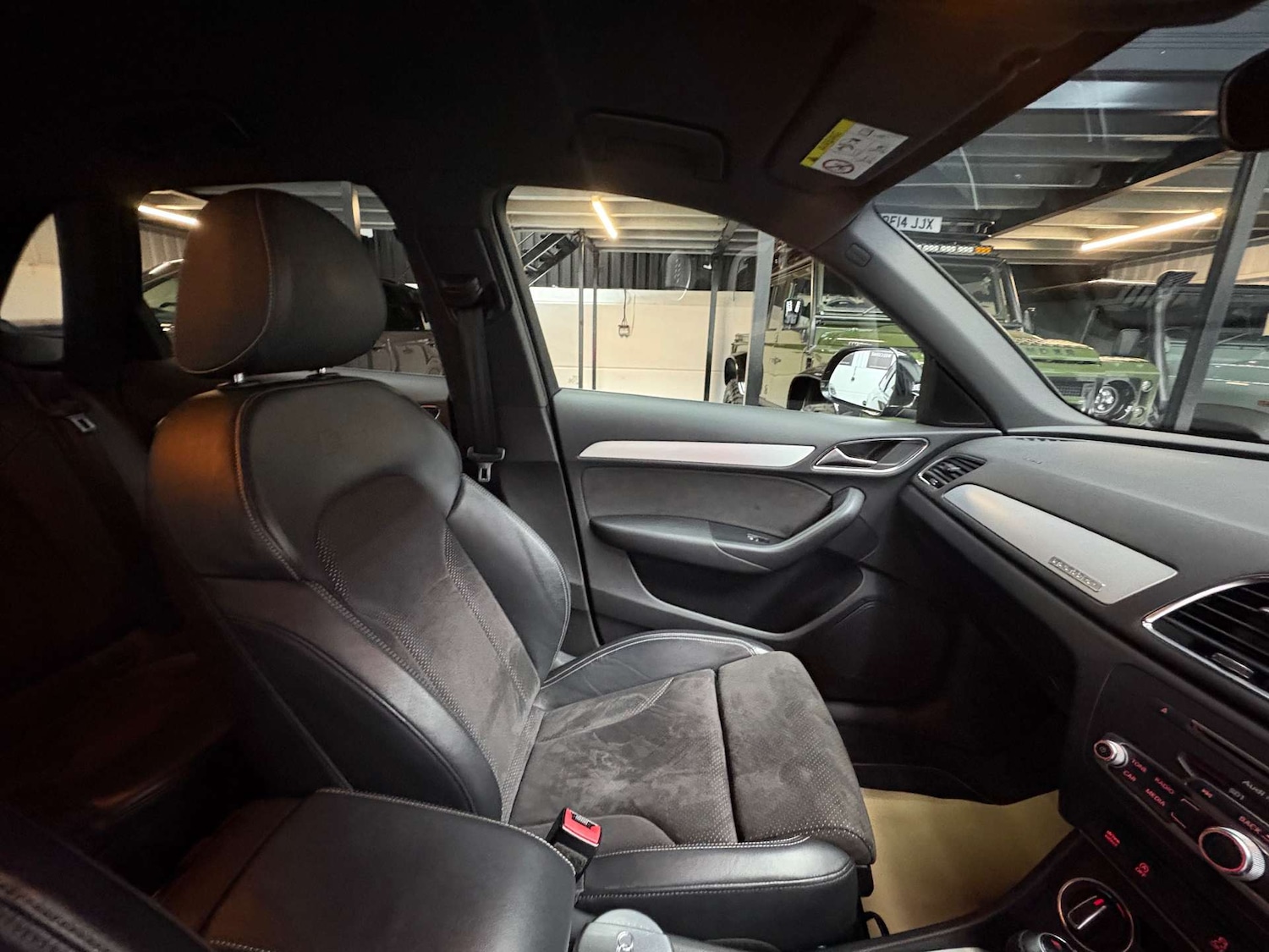 Used Audi Q3 2016 for sale - 77850590: Photo 25