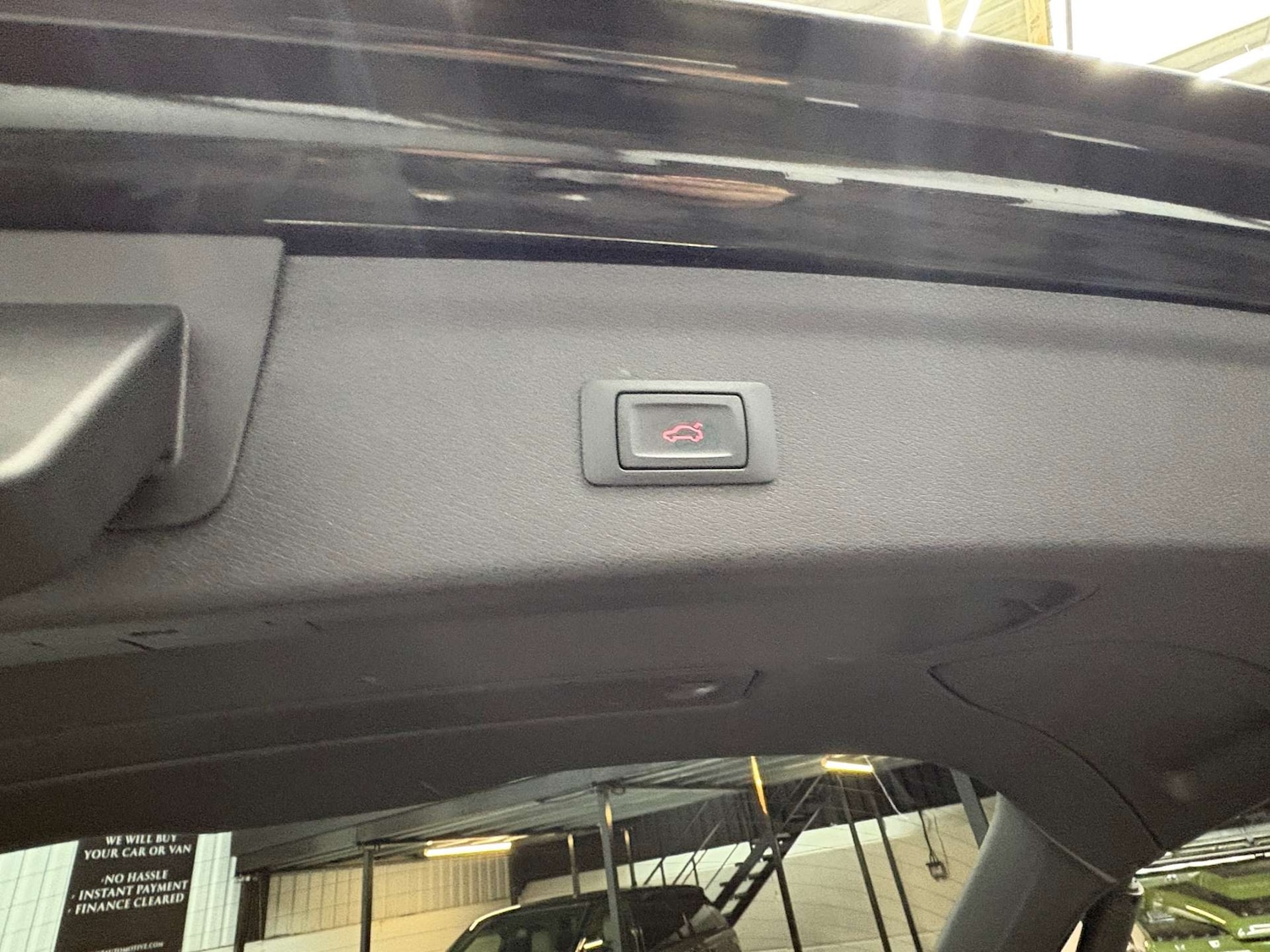 Used Audi Q3 2016 for sale - 77850590: Photo 36