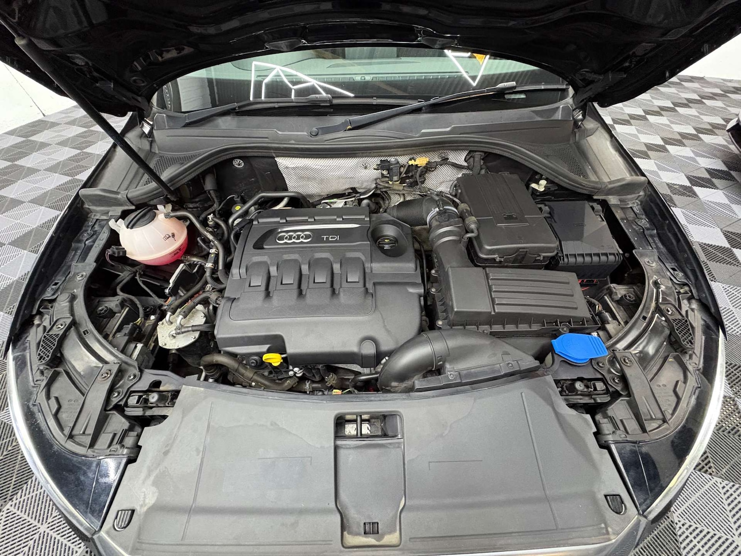 Used Audi Q3 2016 for sale - 77850590: Photo 37