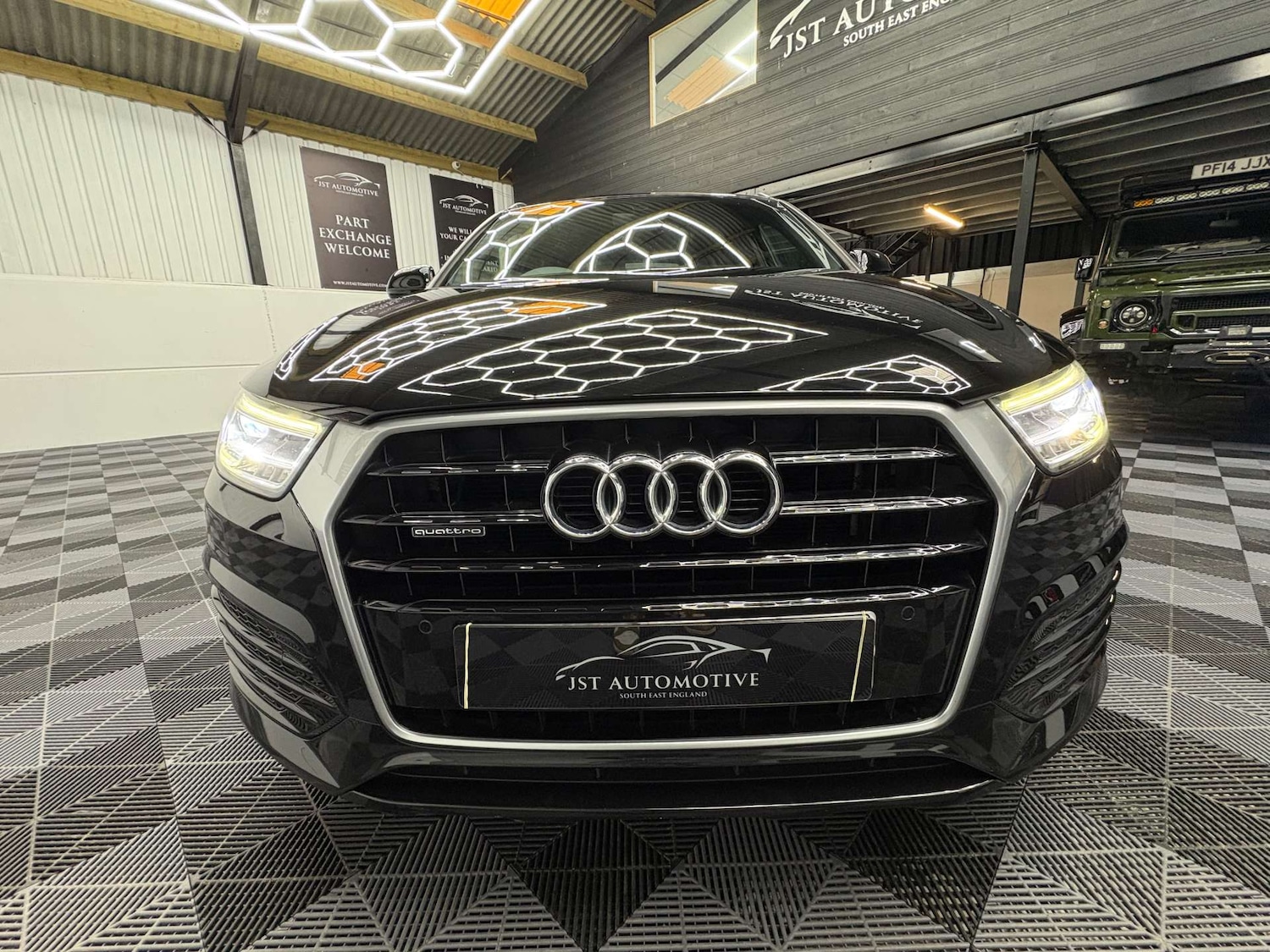 Used Audi Q3 2016 for sale - 77850590: Photo 5