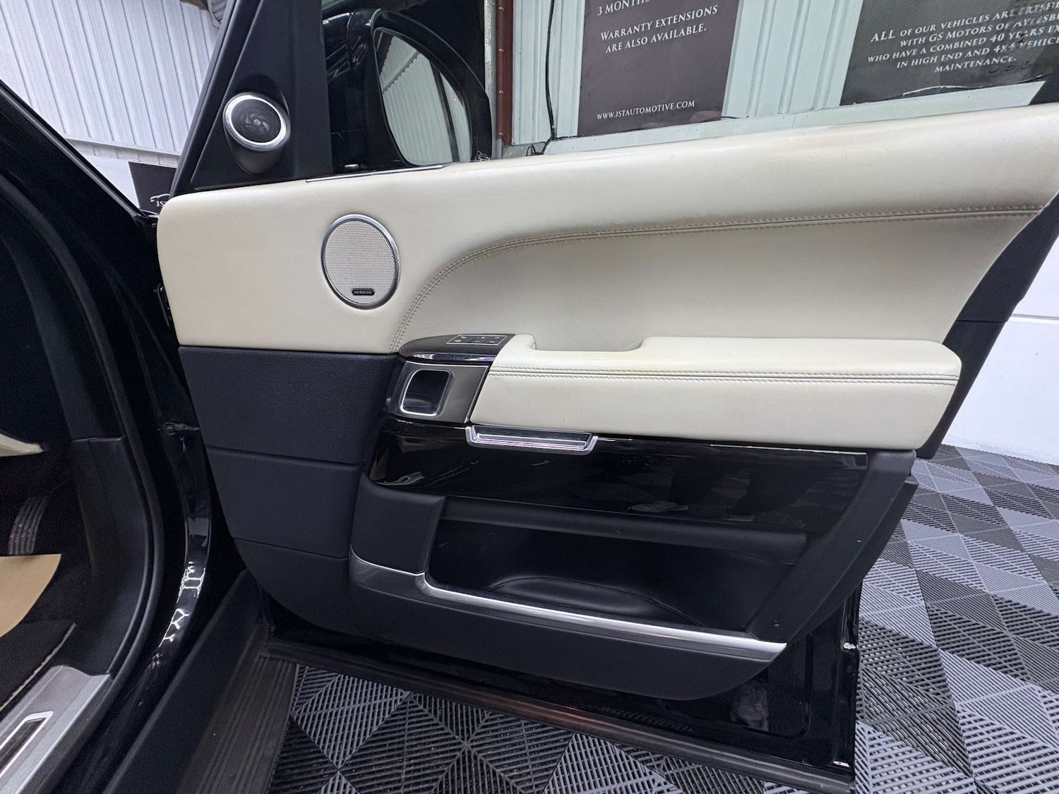 Used Land Rover Range Rover 2015 for sale - 77088686: Photo 29