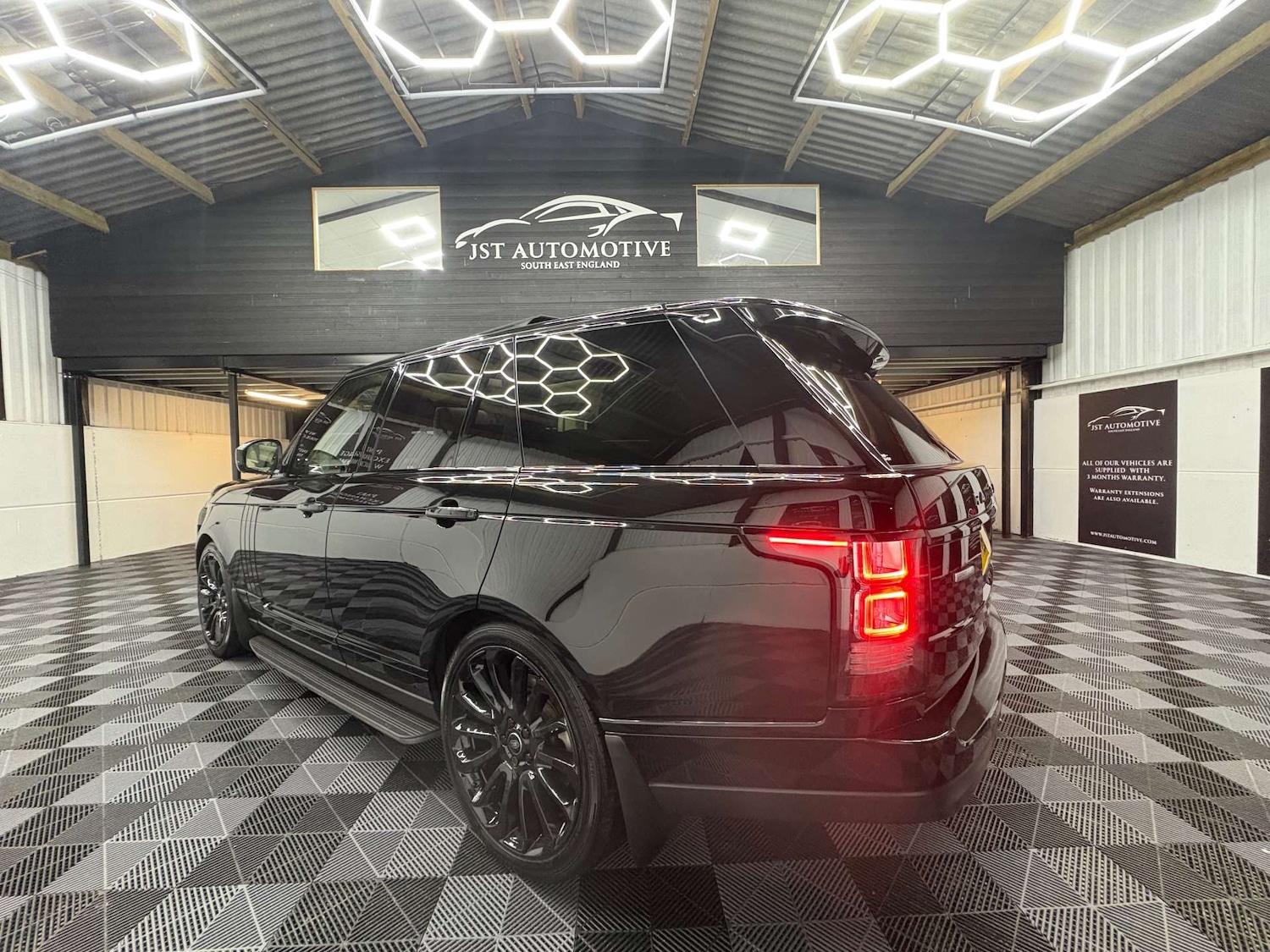 Used Land Rover Range Rover 2015 for sale - 77088686: Photo 3