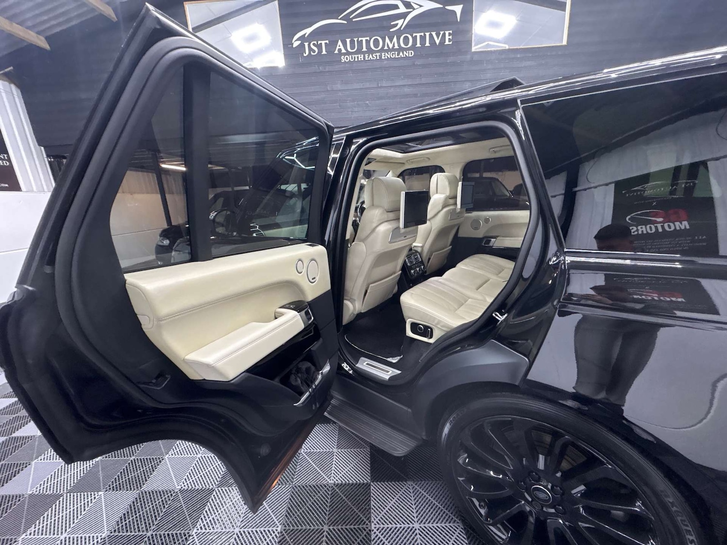 Used Land Rover Range Rover 2015 for sale - 77088686: Photo 38