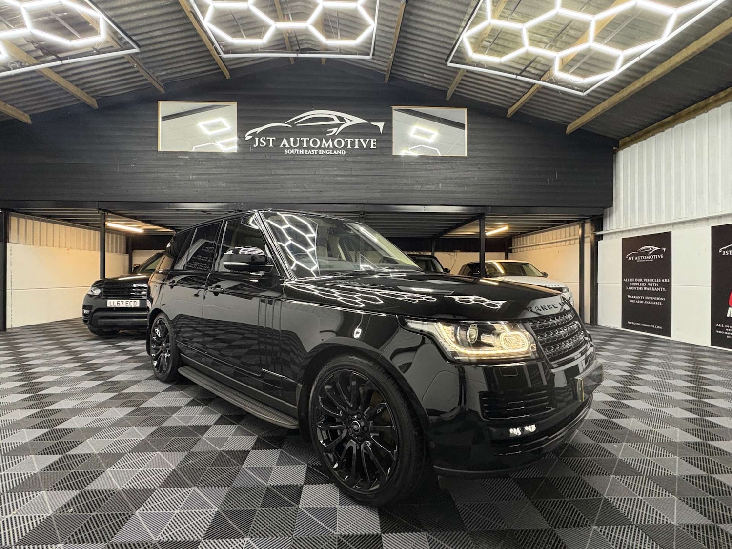 Used Land Rover Range Rover 2015 for sale - 77088686: Photo 4