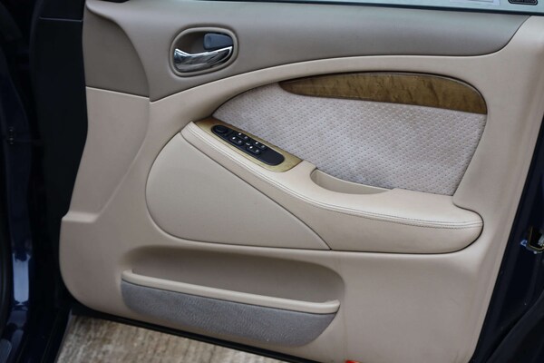 Used Jaguar S-Type 1999 for sale - 76304398: Photo 24