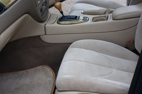 Used Jaguar S-Type 1999 for sale - 76304398: Photo 27