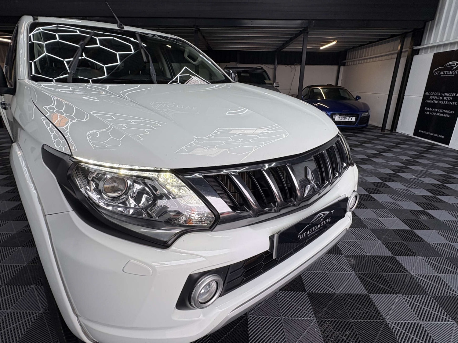 Used Mitsubishi L200 2018 for sale - 76601108: Photo 8