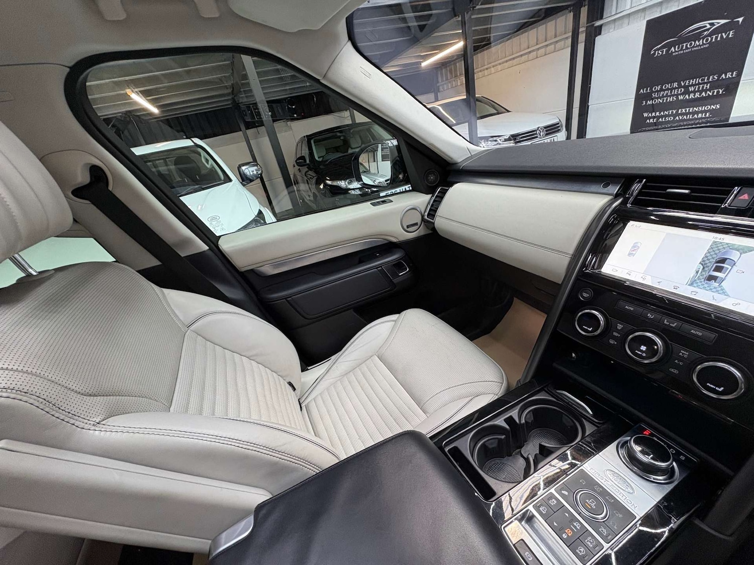 Used Land Rover Discovery 2017 for sale - 76829780: Photo 22