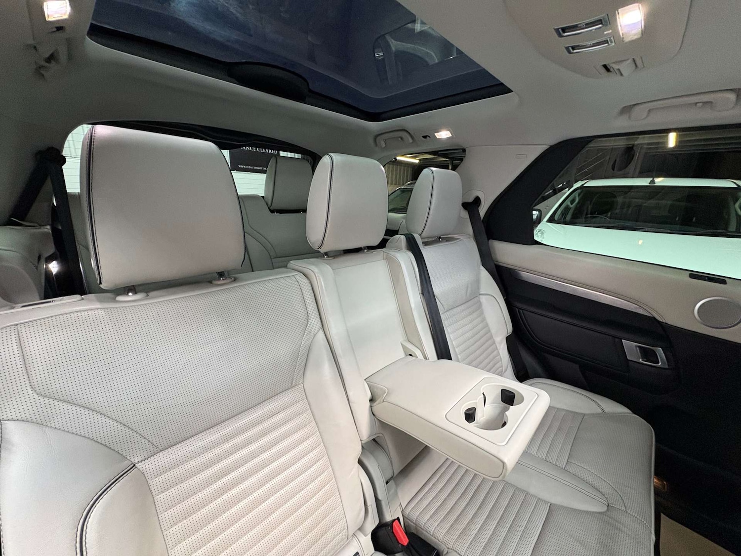 Used Land Rover Discovery 2017 for sale - 76829780: Photo 27