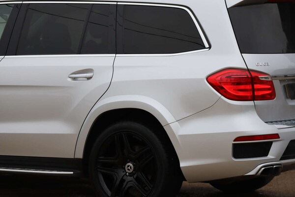 Used Mercedes-Benz GL Class 2014 for sale - 76304389: Photo 23