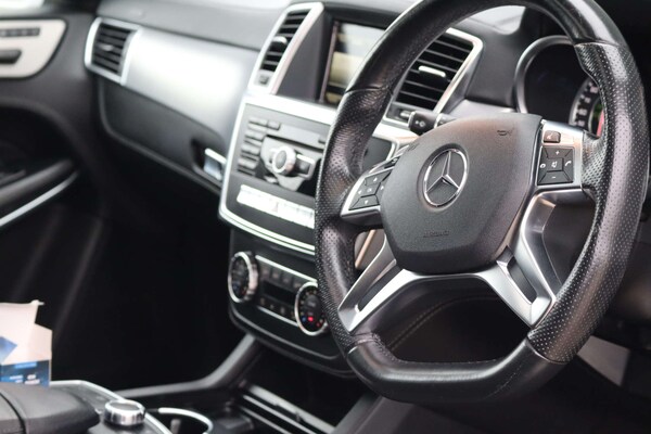 Used Mercedes-Benz GL Class 2014 for sale - 76304389: Photo 26