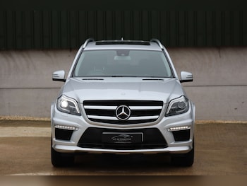 Used Mercedes-Benz GL Class 2014 for sale - 76304389: Photo