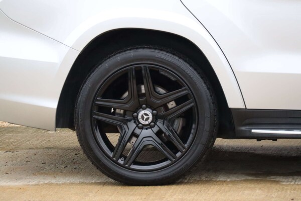 Used Mercedes-Benz GL Class 2014 for sale - 76304389: Photo 8