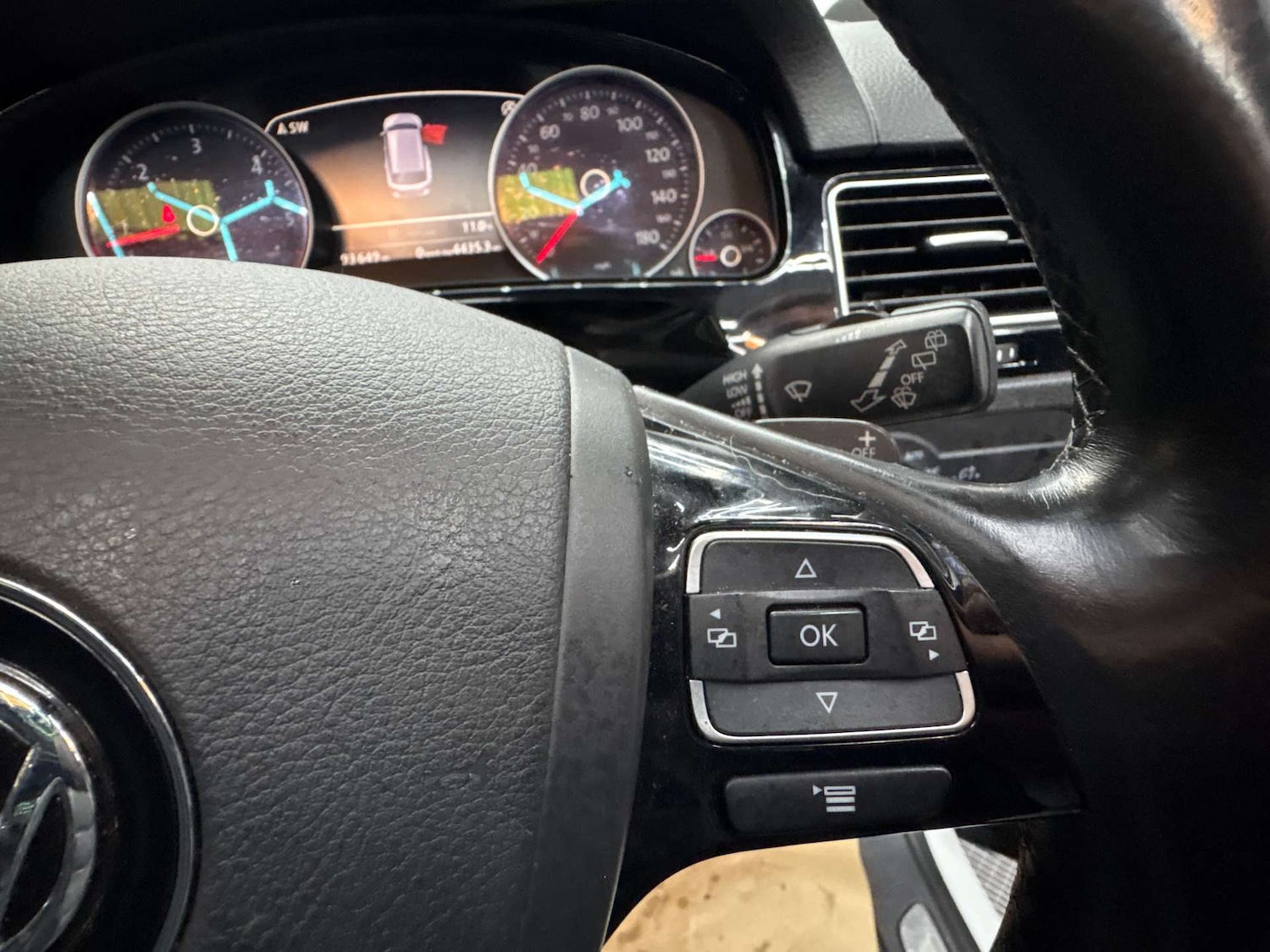 Used Volkswagen Touareg 2016 for sale - 77836378: Photo 26