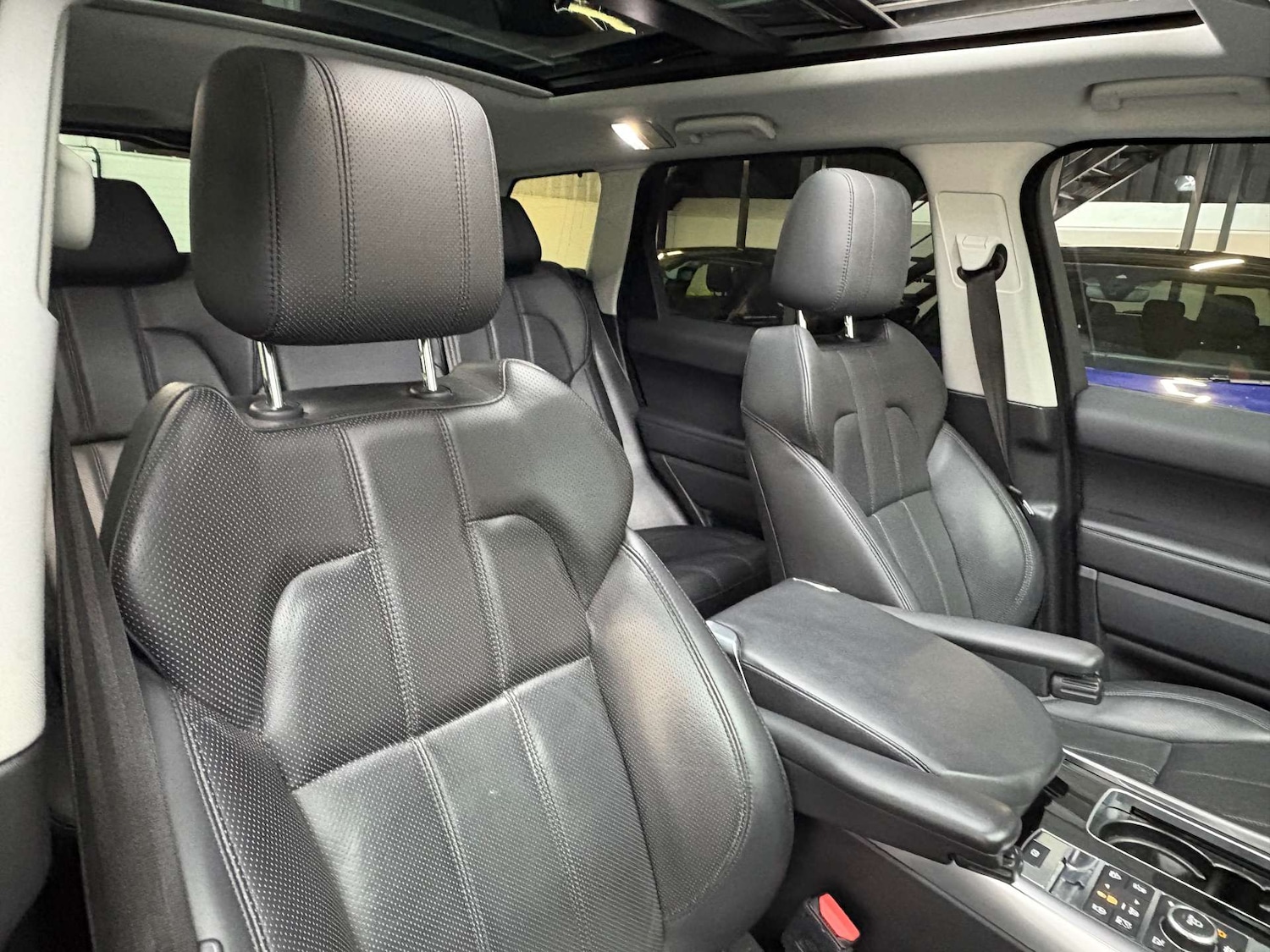 Used Land Rover Range Rover Sport 2017 for sale - 76391881: Photo 18