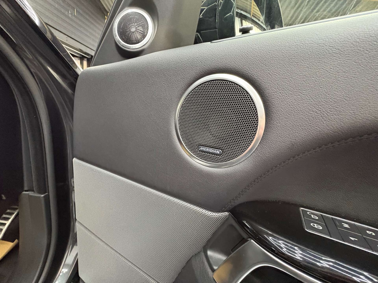 Used Land Rover Range Rover Sport 2017 for sale - 76391881: Photo 29