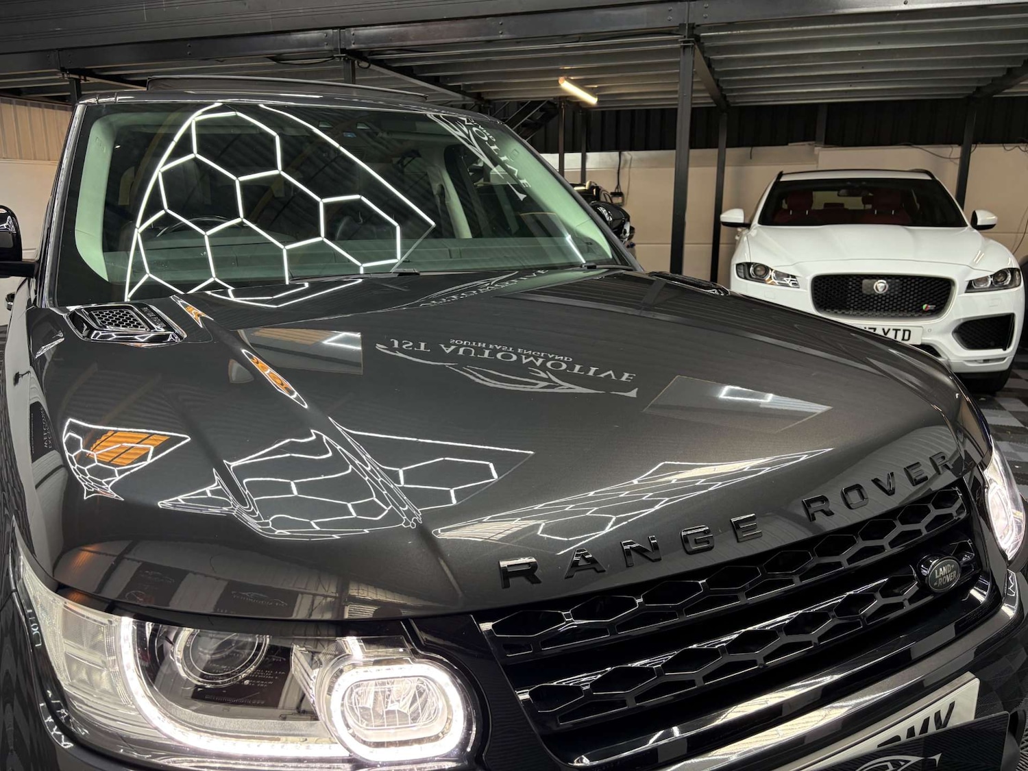 Used Land Rover Range Rover Sport 2017 for sale - 76391881: Photo 6