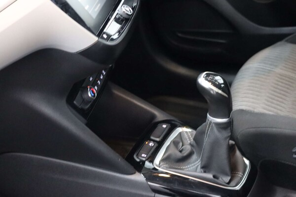Used Vauxhall Corsa 2020 for sale - 76304394: Photo 16