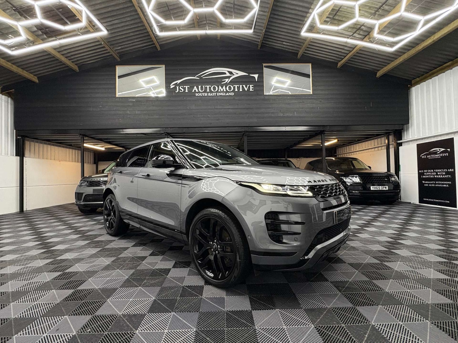 Used Land Rover Range Rover Evoque 2021 for sale - 77087301: Photo 11