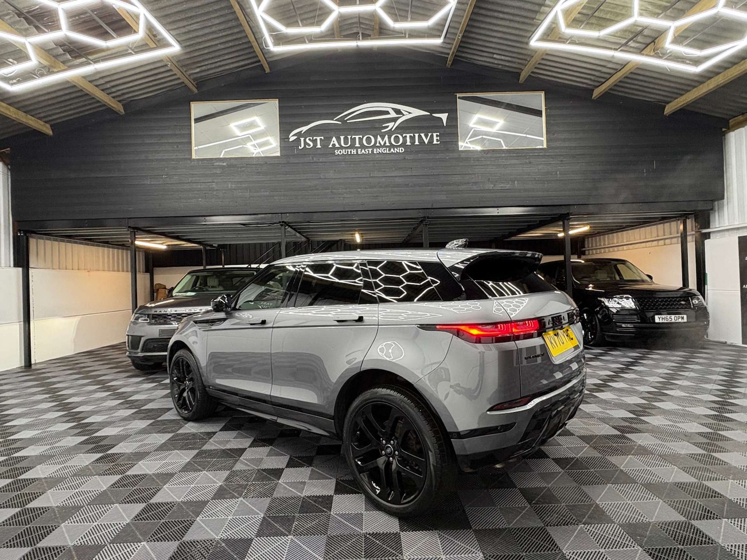 Used Land Rover Range Rover Evoque 2021 for sale - 77087301: Photo 17