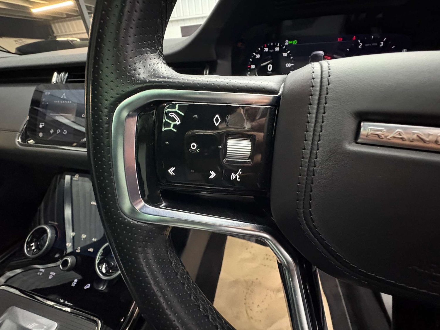 Used Land Rover Range Rover Evoque 2021 for sale - 77087301: Photo 23