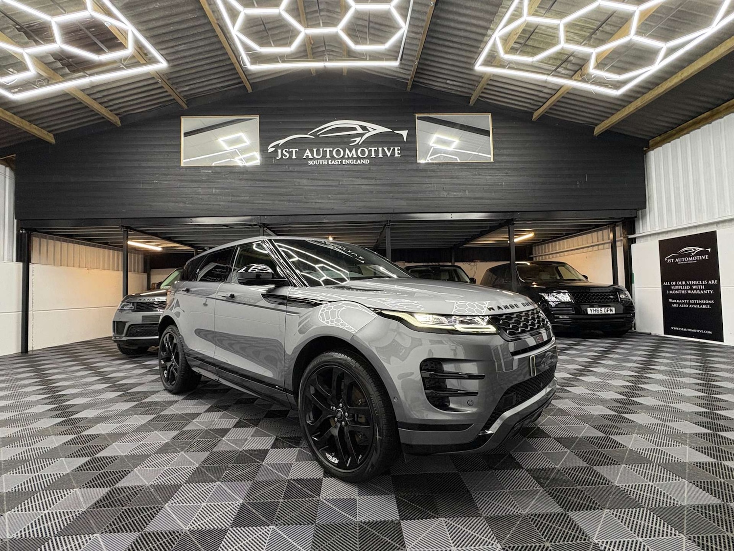 Used Land Rover Range Rover Evoque 2021 for sale - 77087301: Photo 3