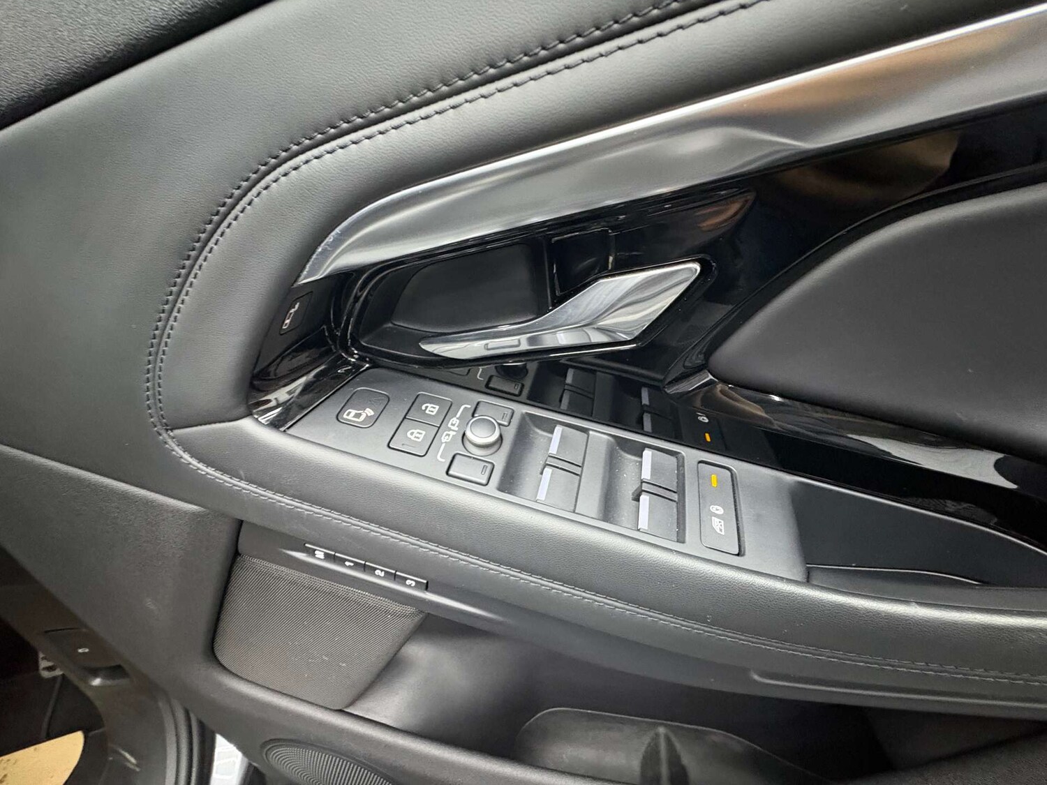 Used Land Rover Range Rover Evoque 2021 for sale - 77087301: Photo 34