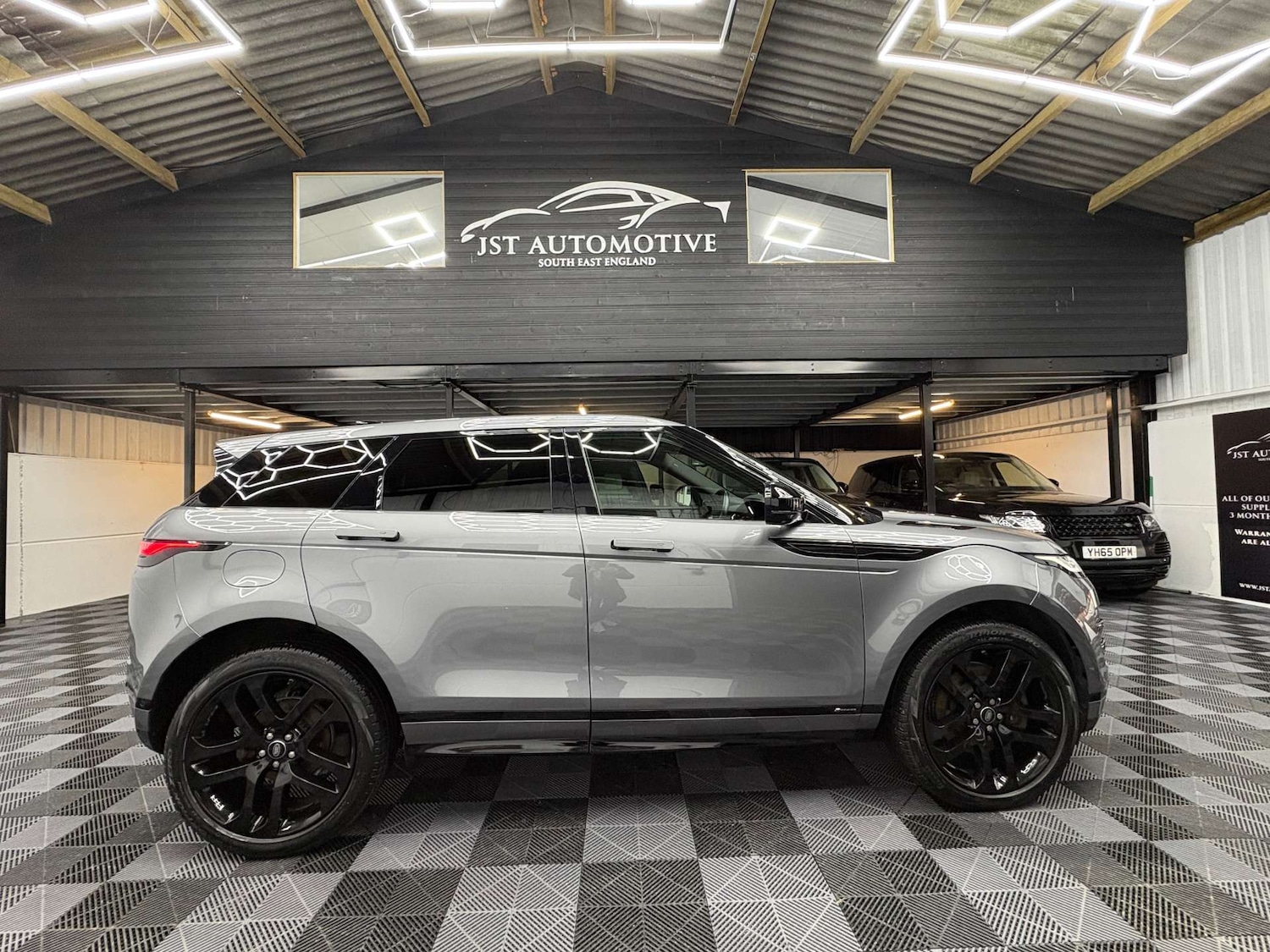 Used Land Rover Range Rover Evoque 2021 for sale - 77087301: Photo 7