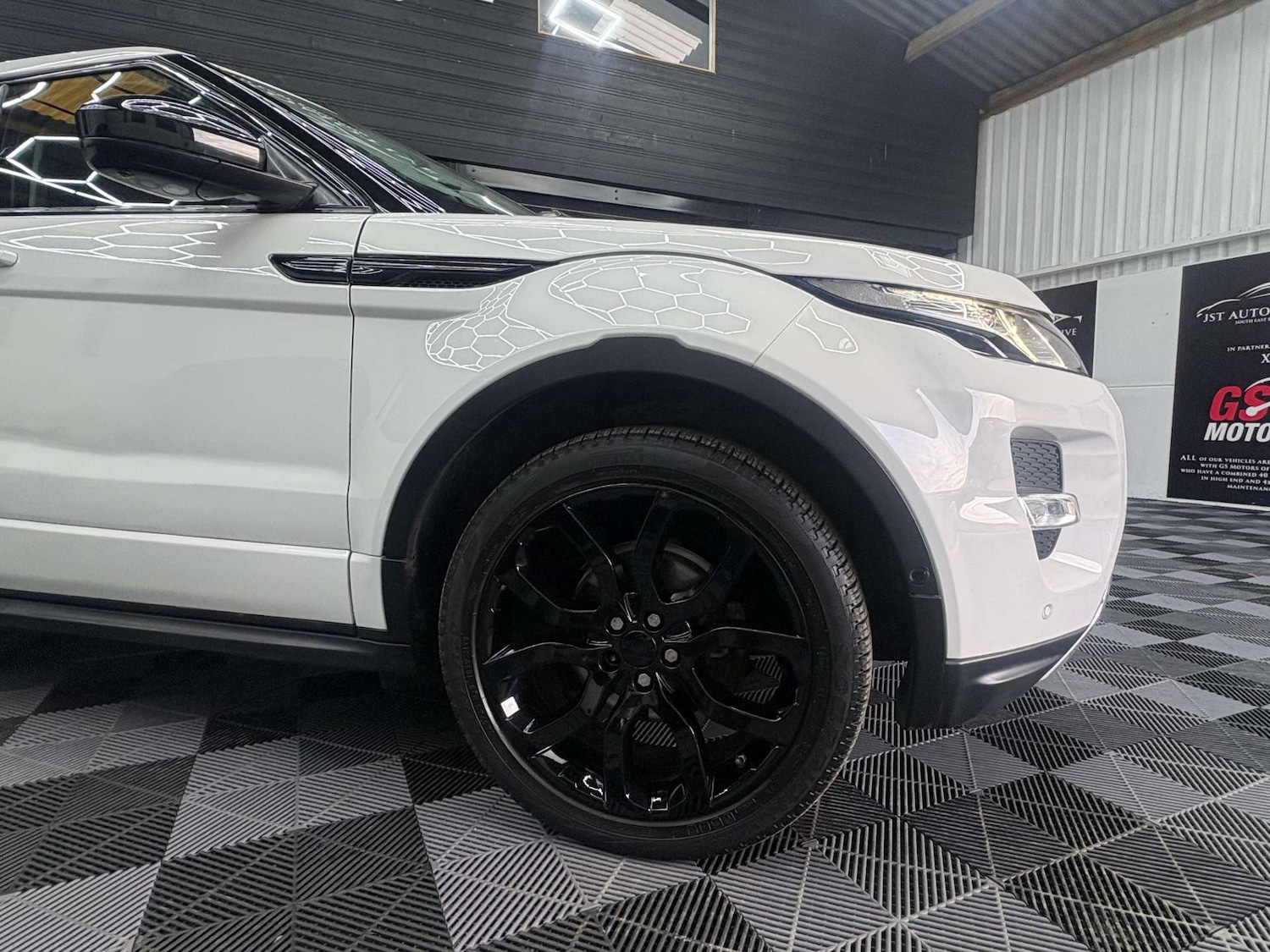 Used Land Rover Range Rover Evoque 2014 for sale - 77262787: Photo 13